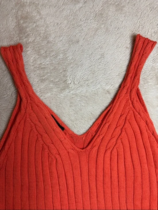 Talbots Bright Orange Ribbed V-Neck Tank - Picture 4 of 8
